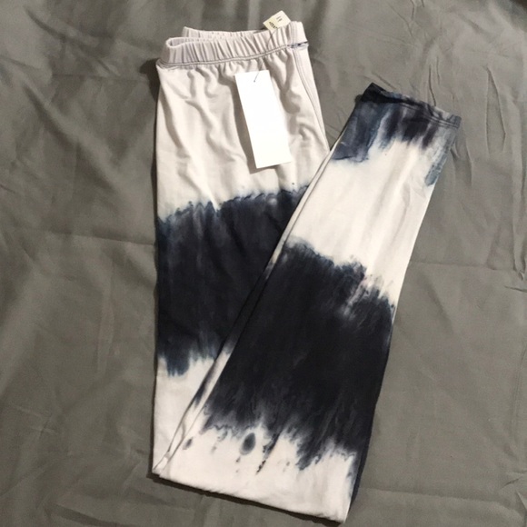 Pants - OS Leggings